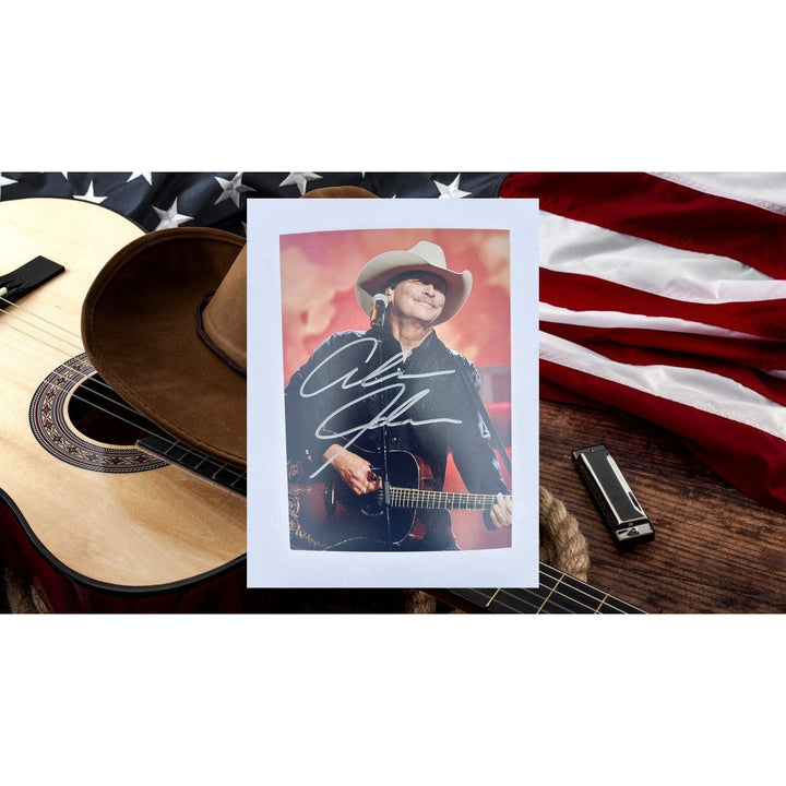 Alan Jackson Country Music Legend 5x7 Photo signed with proof.