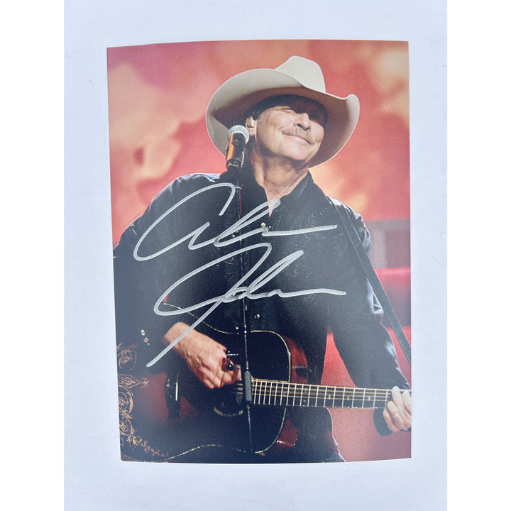 Alan Jackson Country Music Legend 5x7 Photo signed with proof.