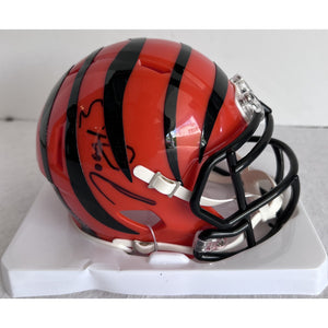 Joe Burrow Cincinatti Bengals Riddell mini helmet signed with proof