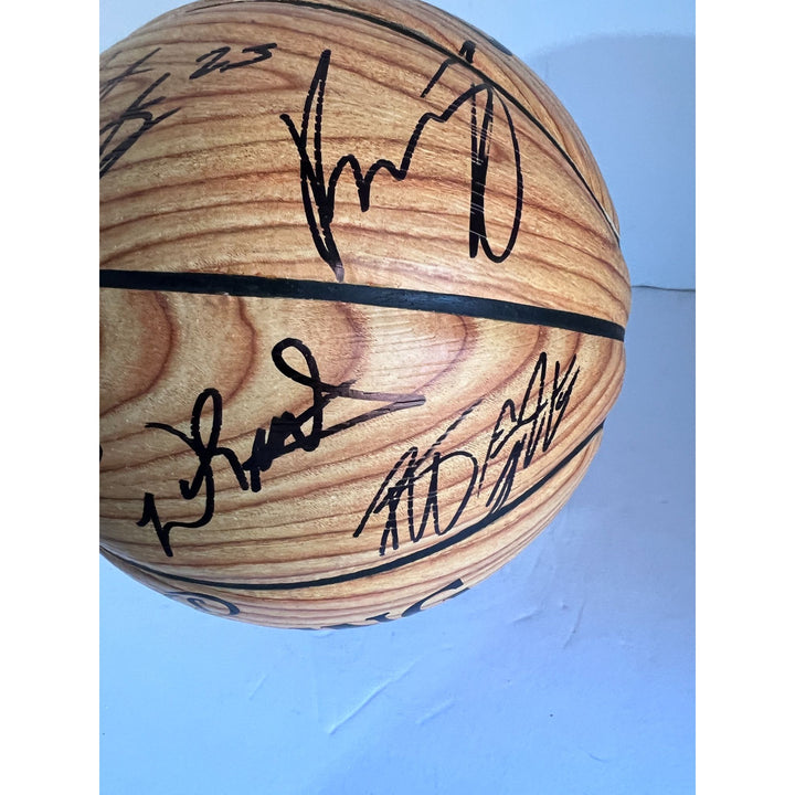 Milwaukee Bucks NBA champions team signed basketball with proof