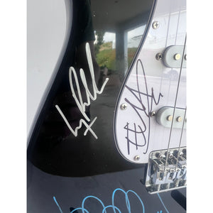 Bono The Edge Larry Mullen Adam Clayton U2 Stratocaster Huntington full size electric guitar signed with proof