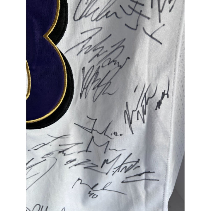 Lamar Jackson Baltimore Ravens 2023-24 team signed Nike mens size L game model jersey signed with proof