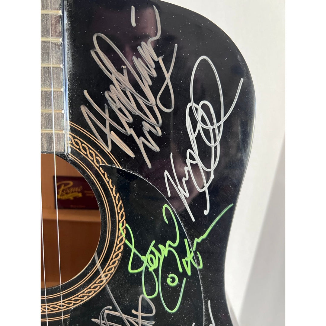 Charlie Daniels, Johnny Cash, Willie Nelson, Kenny Rogers, Waylon Jennings country legends guitar signed with proof