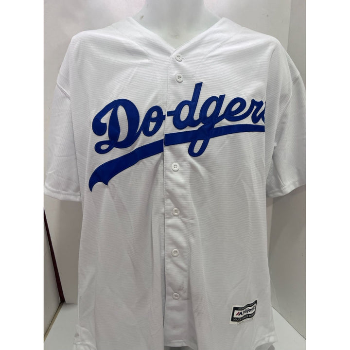 Manny Machado Los Angeles Dodgers Size 52 game model embroidered jersey signed with proof