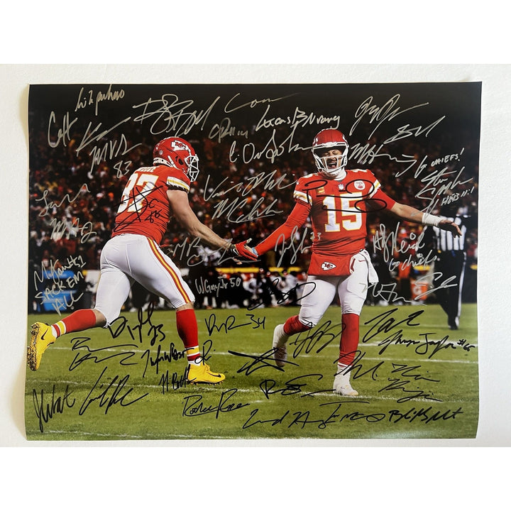 Kansas City Chiefs  2023-24 Patrick Mahomes Travis Kelce 40 plus sigs Super Bowl Champs team signed 16x20 photo signed  with proof