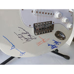 Load image into Gallery viewer, Grace Slick Jack Cassady Spencer Dryden Marty Balin Jefferson Airplane signed electric guitar
