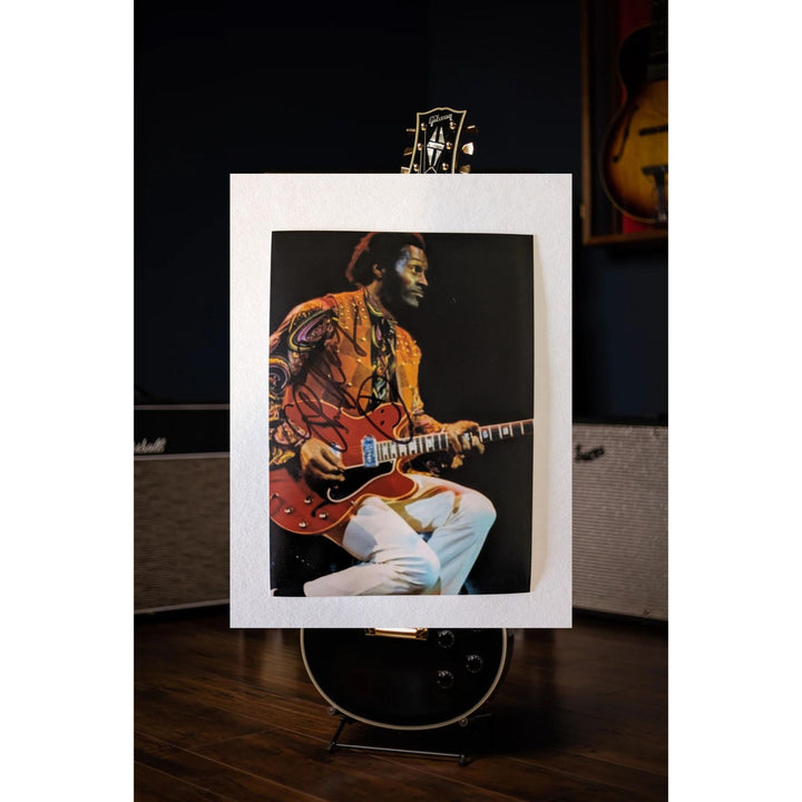 Chuck Berry 5x7 photograph signed with proof