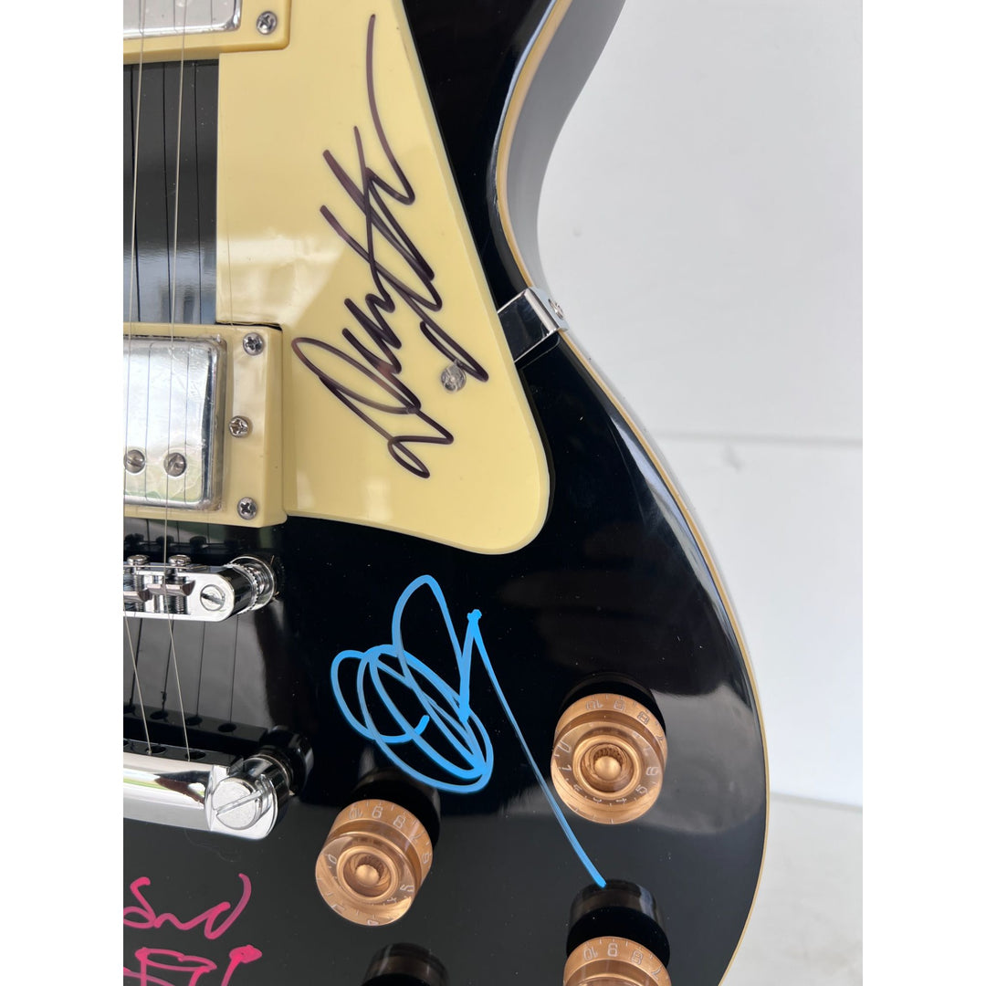 "RHCP" vintage les paul electric guitar Anthony Kiedis, "flea", John Frusciante, Chad Smith with sketch, Dave Navarro,  signed with proof.