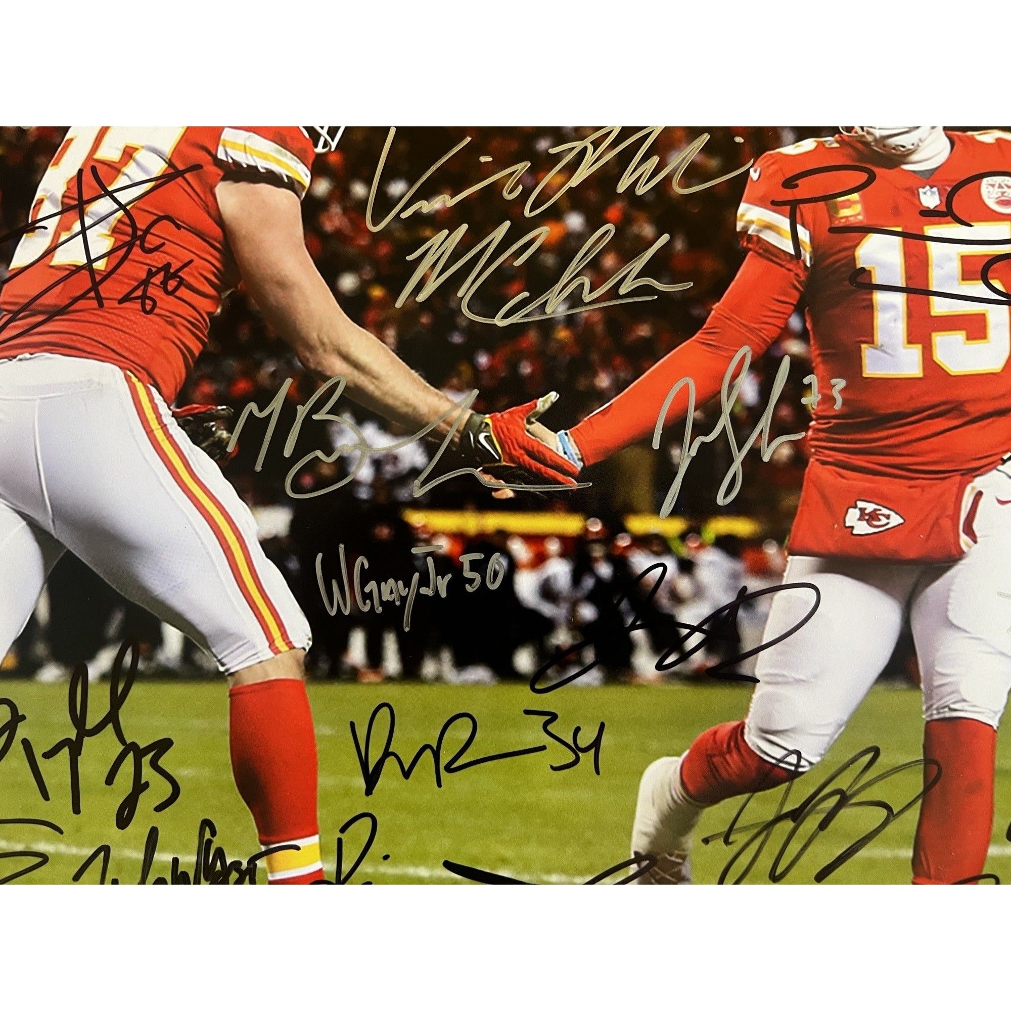 Kansas City Chiefs  2023-24 Patrick Mahomes Travis Kelce 40 plus sigs Super Bowl Champs team signed 16x20 photo signed  with proof