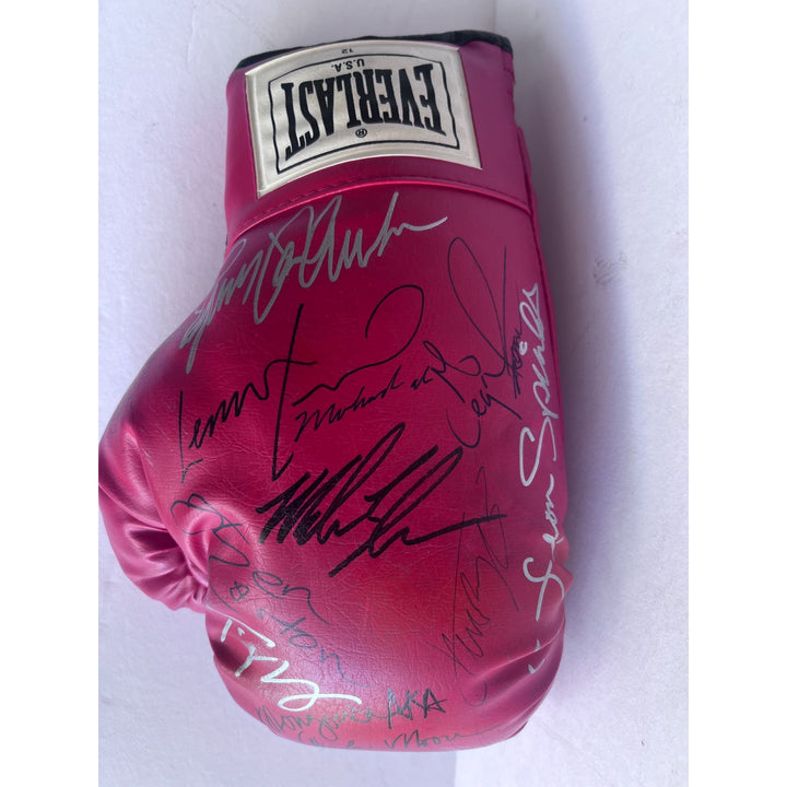 Muhammad Ali Sugar Ray Robinson George Foreman Mike Tyson 12 heavyweight champions Everlast boxing gloves signed with proof