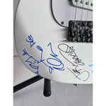 Load image into Gallery viewer, Pearl Jam Eddie Vedder, Jeff Ament, Stone Gossard, Matt Cameron and Mike McCready 40&#39;&#39; electric guitar signed
