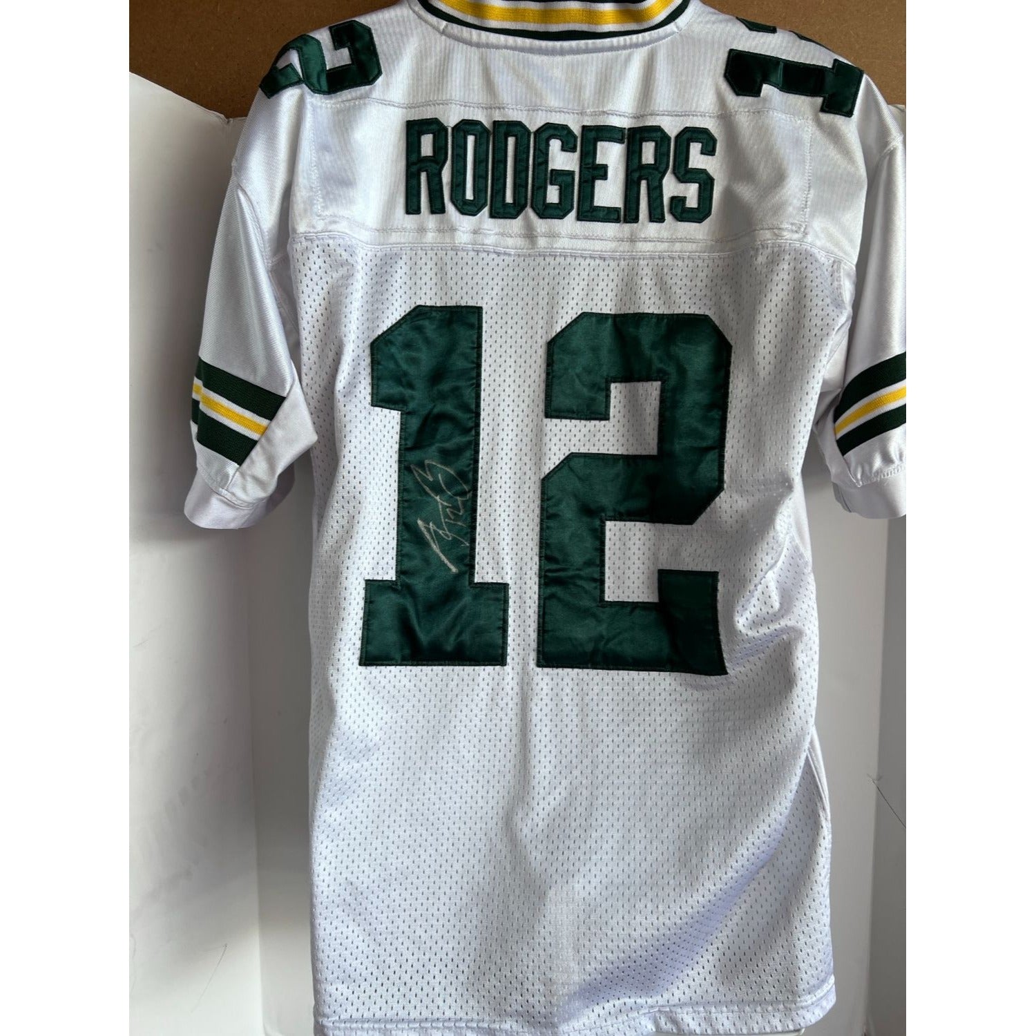 Aaron Rodgers Green Bay Packers game model Jersey Reebok size 48 signe –  Awesome Artifacts