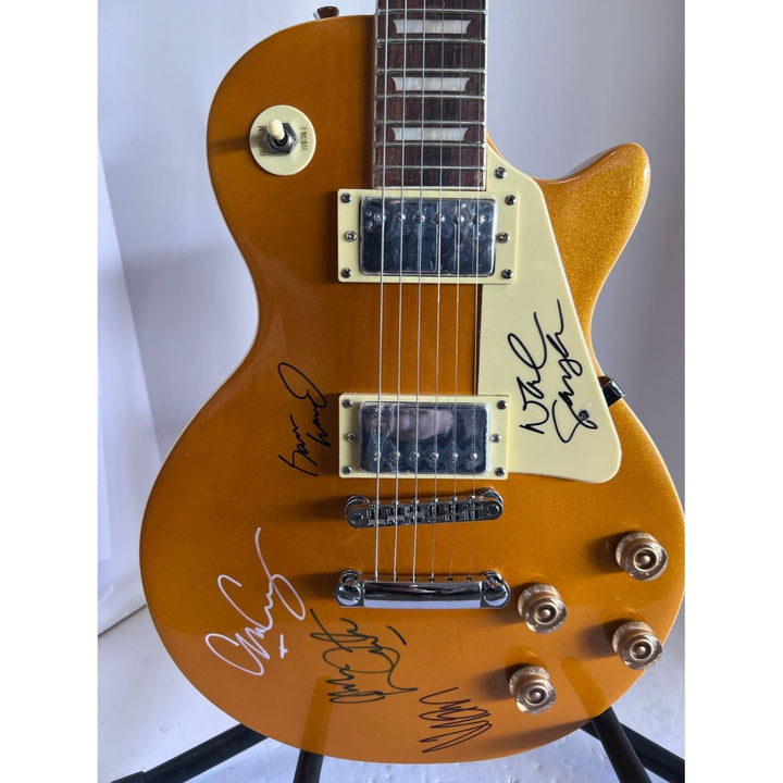 Def Leppard Joe Elliott Vivian Campbell Rick Savage Rick Allen Phil Collen les paul electric guitar signed with proof