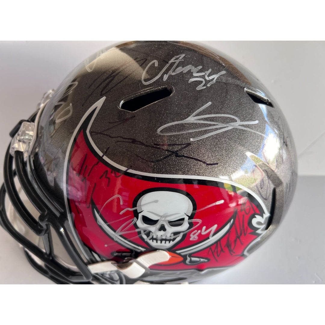 Tom Brady Tampa Bay Buccaneers 2020 Super Bowl champions Riddell replica full size helmet team signed with proof with free case