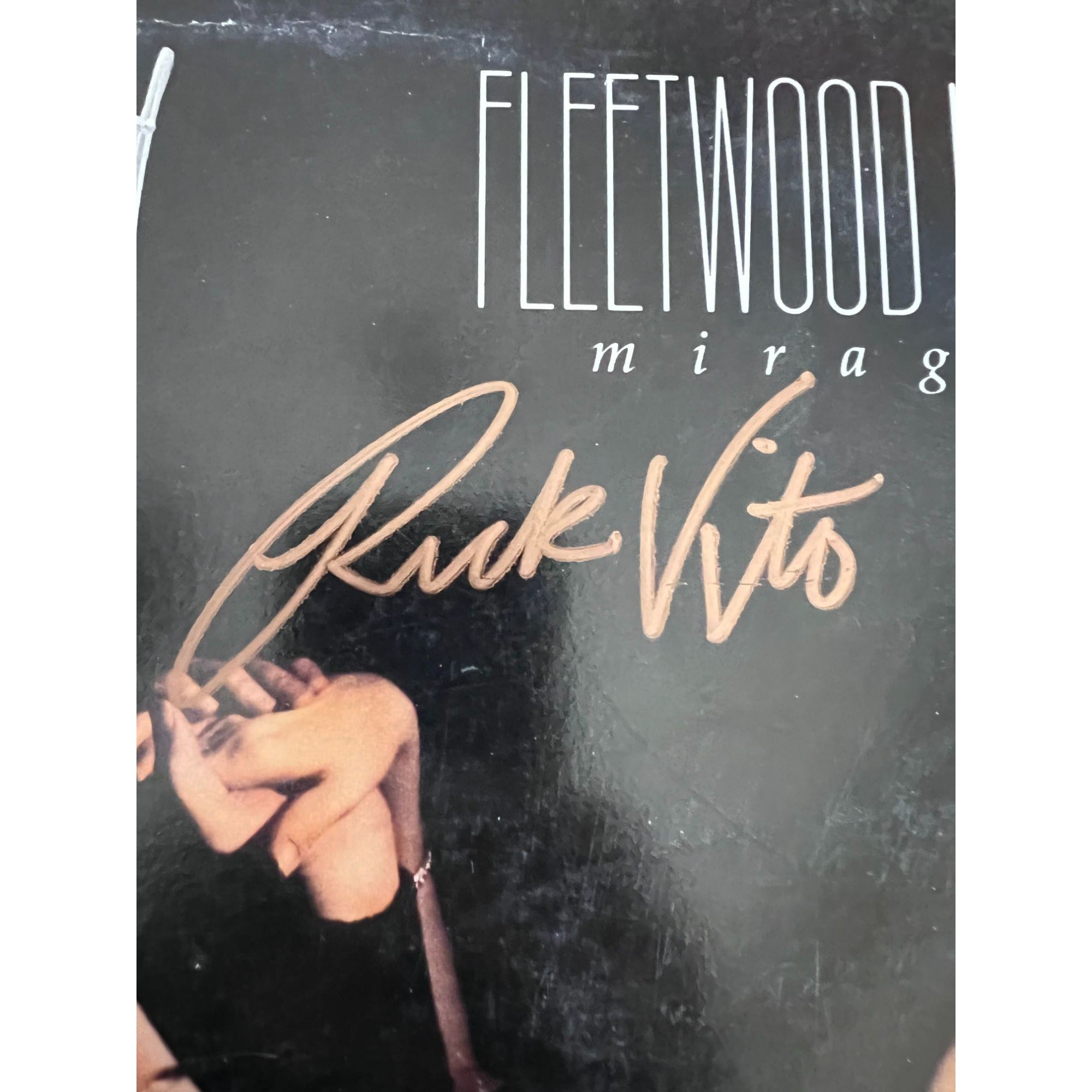 Fleetwood Mac Mirage Mick Fleetwood, Christine McVie, Stevie Nicks, Lindsey Buckingham, and John McVie signed with proof