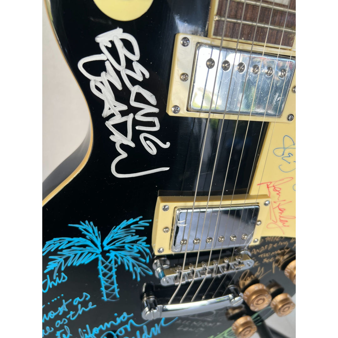 The Eagles amazing les paul signed Don Henley, Glenn Frey, Vince Gill, Bernie Laiden Timothy B Schmid