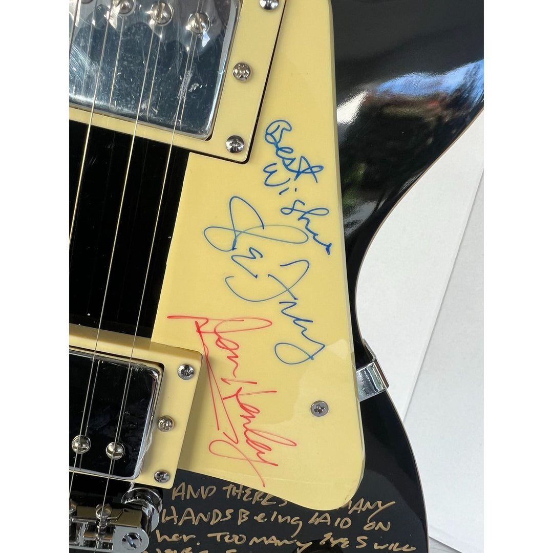 The Eagles amazing les paul signed Don Henley, Glenn Frey, Vince Gill, Bernie Laiden Timothy B Schmid