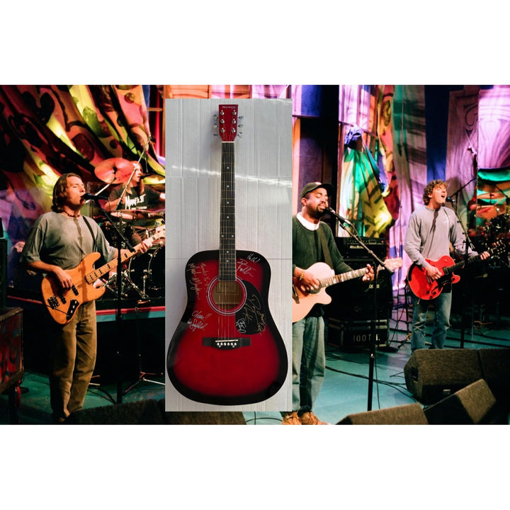 Hootie & the Blowfish Signed Guitar Darius Rucker, Mark Bryan, Jim Sonefeld and Dean Felber, Peter Holsapple.