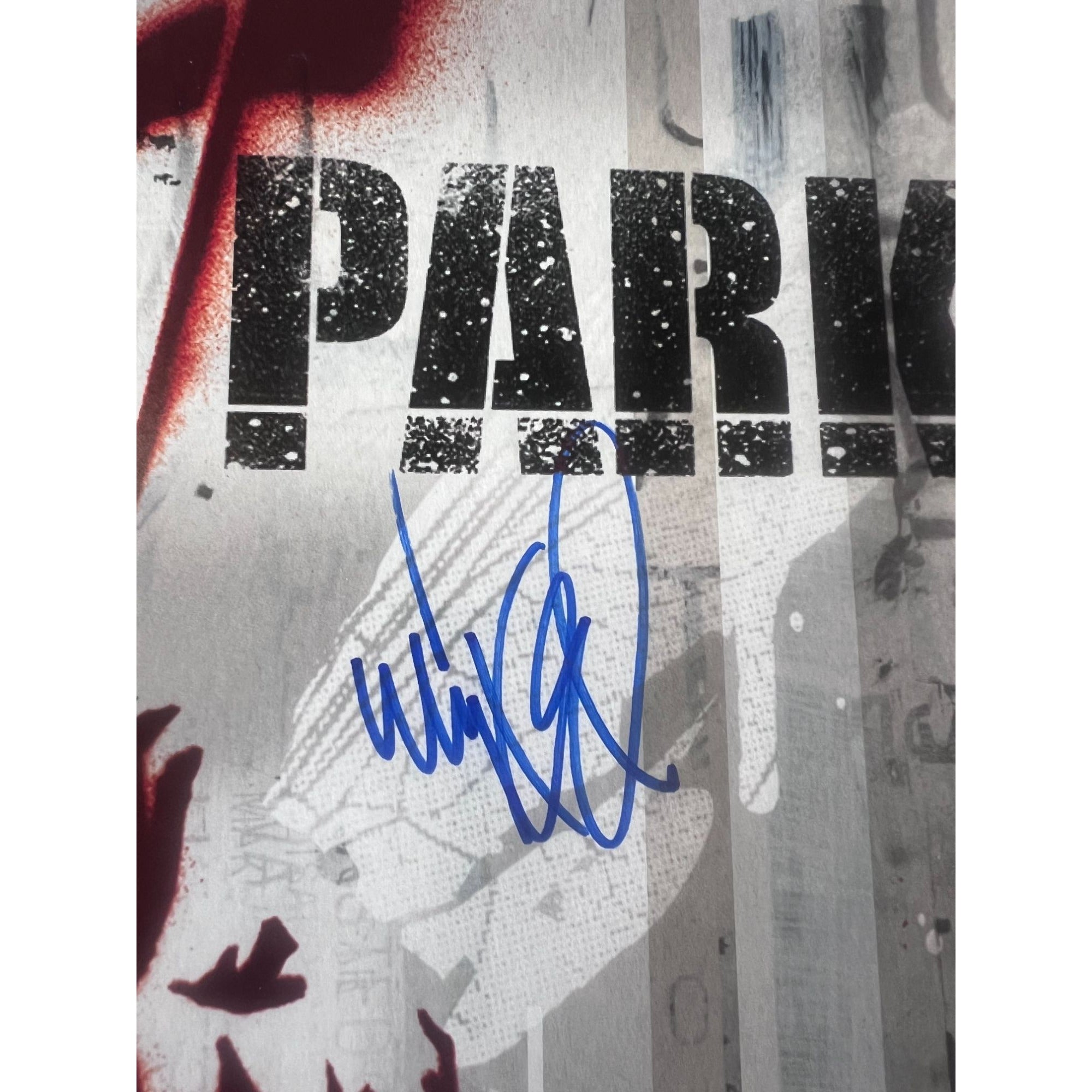 Linkin Park, Chester Bennington, Mike Shinoda ' Hybrid Theory' album signed with proof