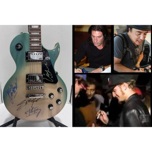Scorpions Mikkey Dee, Matthias Jabs, Klaus Meine, Rudolf Schenker  lighting full size electric guitar signed with proof