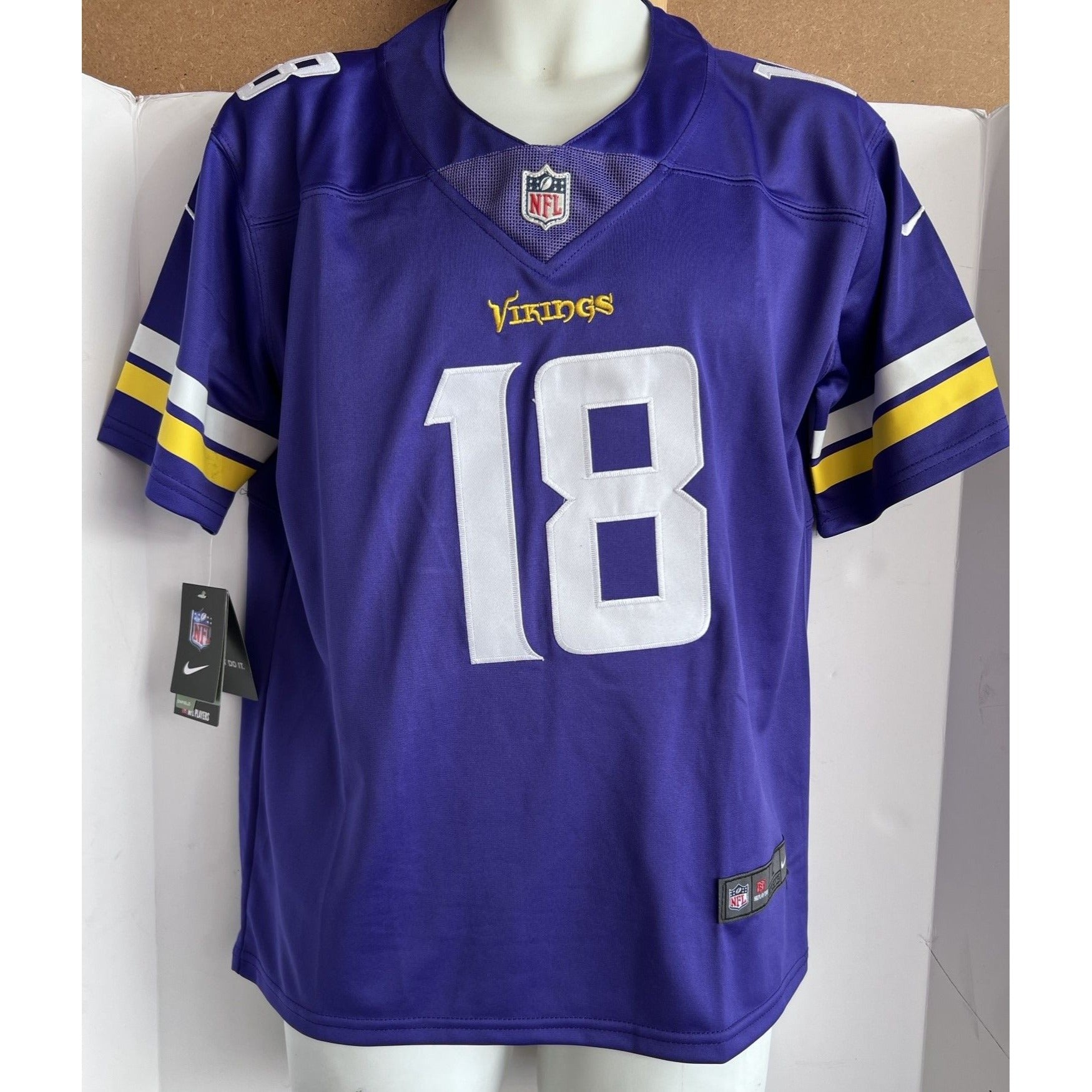 Justin Jefferson Minnesota Vikings size large youth jersey signed with proof