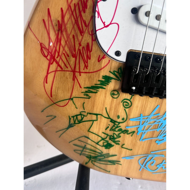 Anthony Kiedis, Dexter Holland, Billy Joe Armstrong, Travis Barker One-of-a-Kind electric guitar signed with proof