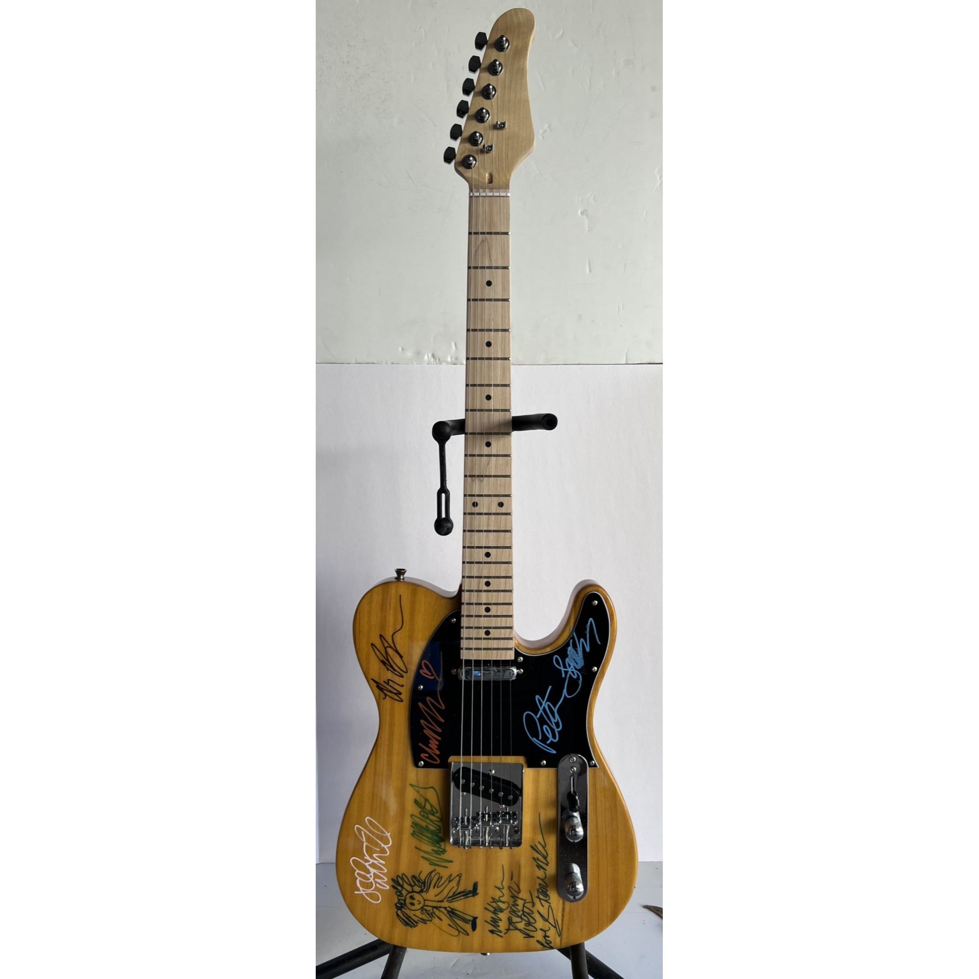 Fleetwood Mac Stevie Nicks Lindsey Buckingham Peter Greene Christie & Jon McVie Mick Fleetwood Telecaster full size electric guitar signed