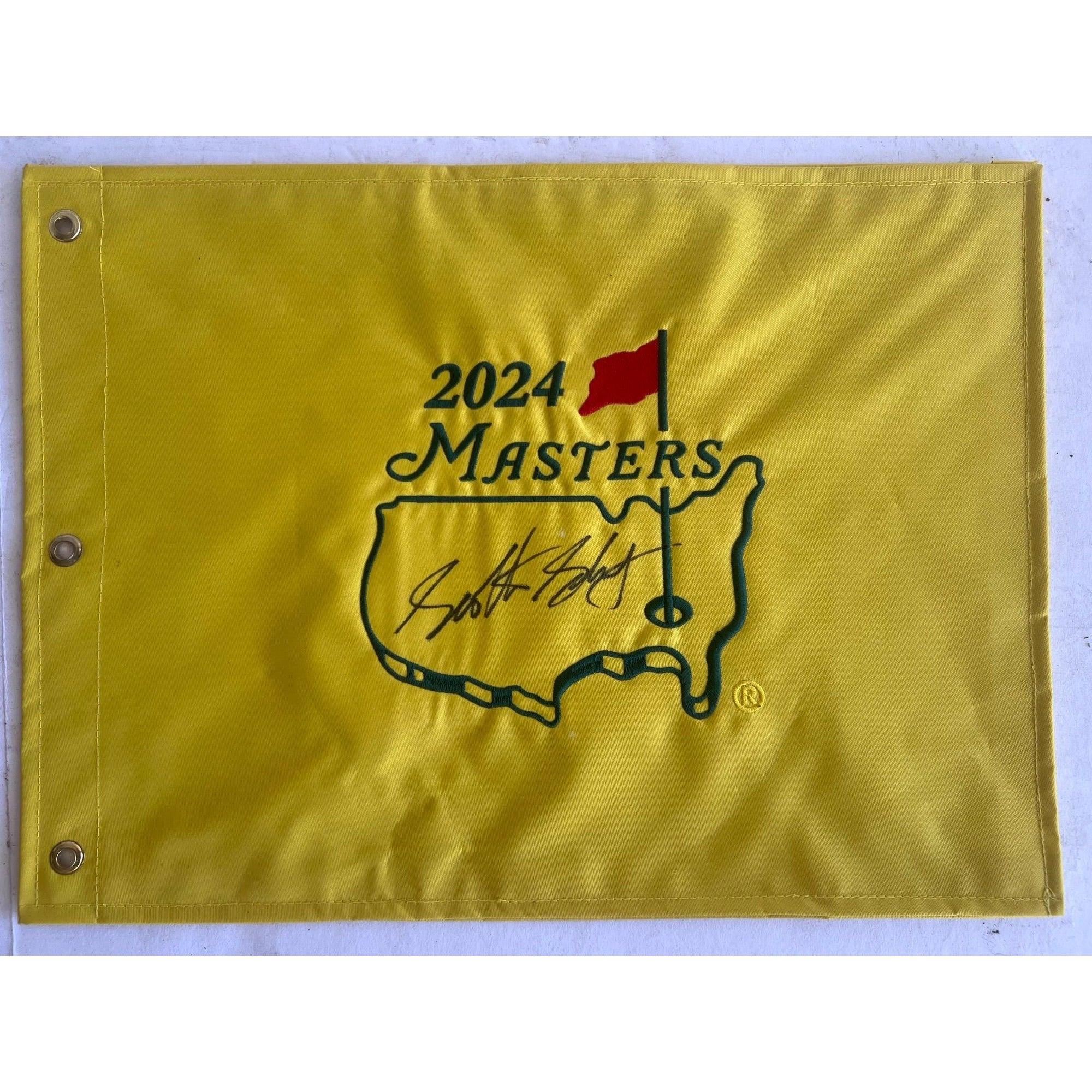 Scotty Sheffler 2024 embroidered Master's flag signed with proof