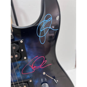 Till Lindemann, Richard Kruspe, Christian FLAKE Lorenz Rammstein band signed Stratocaster style electric guitar signed with proof