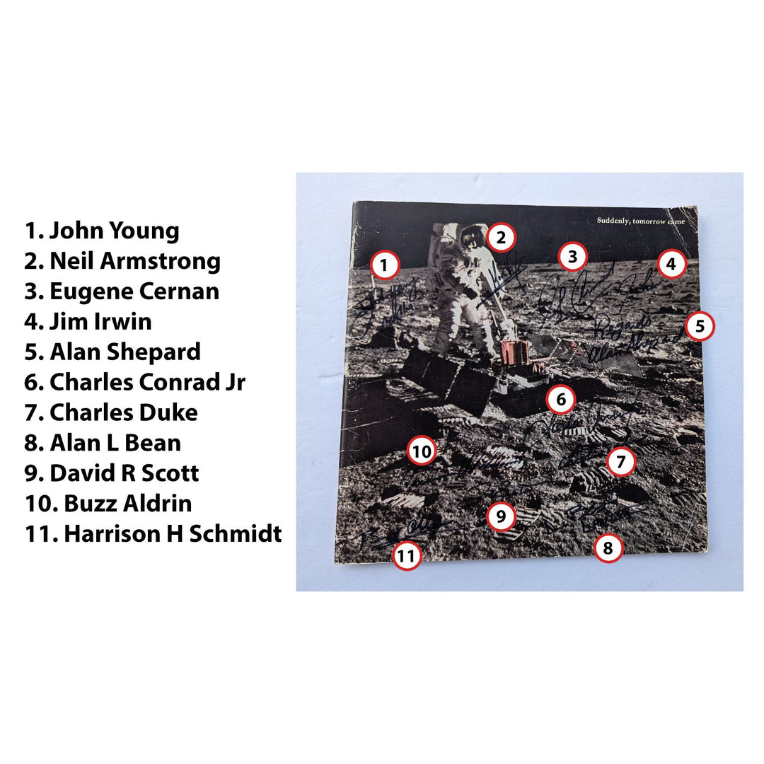 Neil Armstrong Alan Shepherd John Young Alan L Bean Apollo Moonwalker astronauts signed program