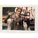 Load image into Gallery viewer, Joaquin Phoenix 5x7 photograph the Gladiator signed with proof
