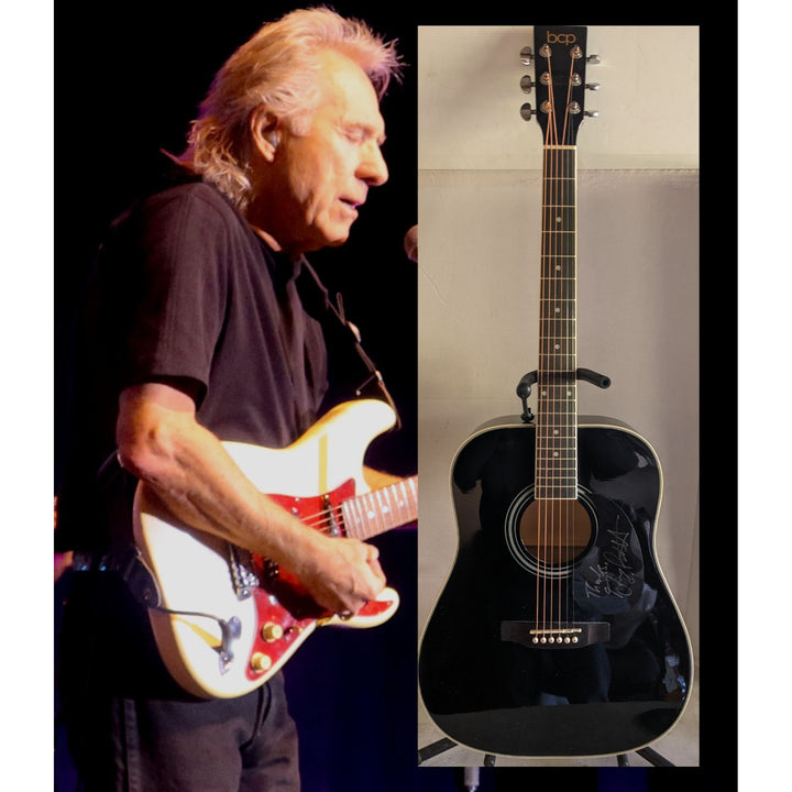 Garry Puckett Union Gap 41' full size acoustic guitar signed with proof