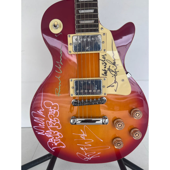 Pink Floyd Roger Waters David Gilmour Richard Wright Nick Mason vintage cherry les paul electric guitar signed with proof.