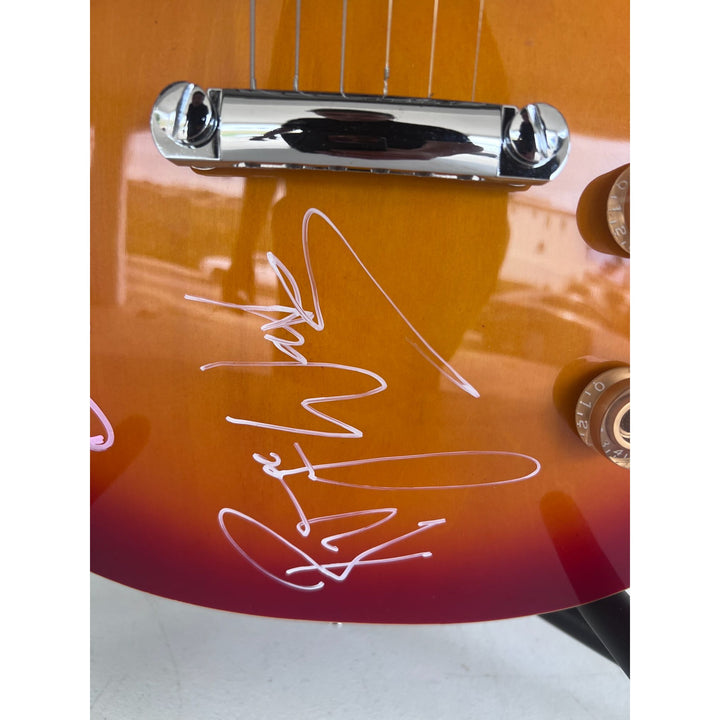 Pink Floyd Roger Waters David Gilmour Richard Wright Nick Mason vintage cherry les paul electric guitar signed with proof.