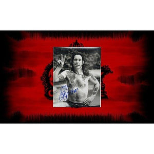 Descriptive image text