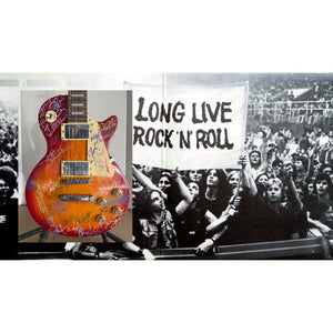 Guitar legends 36 signed in all Angus Young Paul Simon Jimmy Page David Gilmour Les Paul guitar signed with full provenance and photo proof