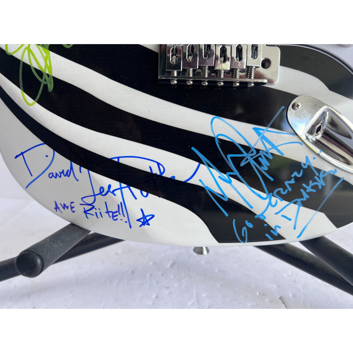 Eddie Van Halen Ted Nugent David Lee Roth Sammy Hagar Michel Anthony Alex Van Halen zebra full size electric guitar signed with proof