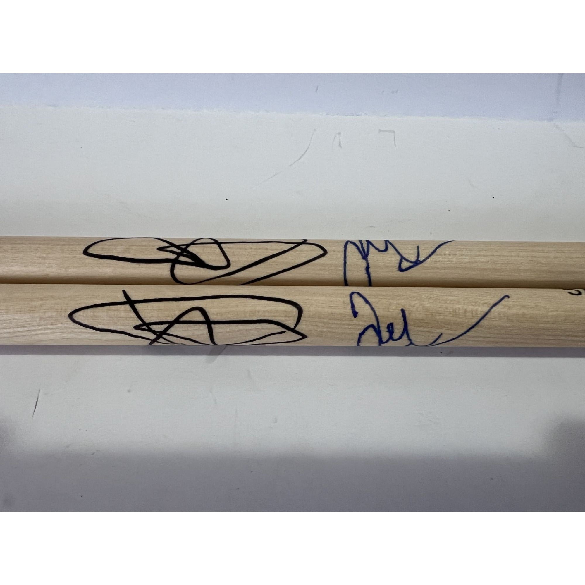 Taylor Hawkins David Grohl Foo Fighters Drumsticks signed with proof