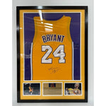 Load image into Gallery viewer, Stephen Curry Golden State Warriors game model jersey signed with proof
