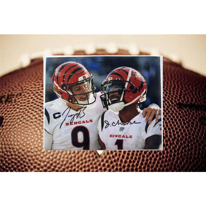 Joe Burrow, Jamarr Chase Cincinnati Bengals 8x10 photo signed with proof