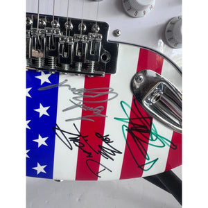 Lynyrd Skynyrd ZZ Top Billy Gibbons Dusty Hill Frank Beard Warren Haynes USA one of a kind electric guitar signed with proof