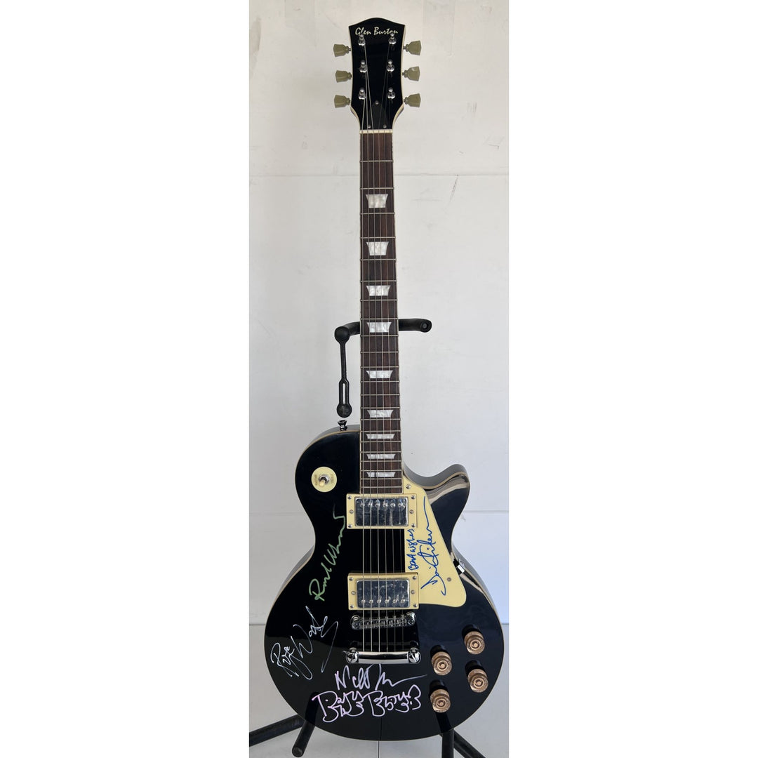 Pink Floyd Roger Waters David Gilmour Richard Wright Nick Mason vintage black les paul electric guitar signed with proof.
