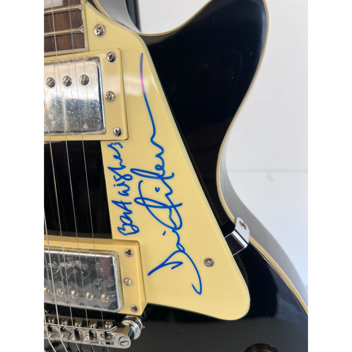 Pink Floyd Roger Waters David Gilmour Richard Wright Nick Mason vintage black les paul electric guitar signed with proof.