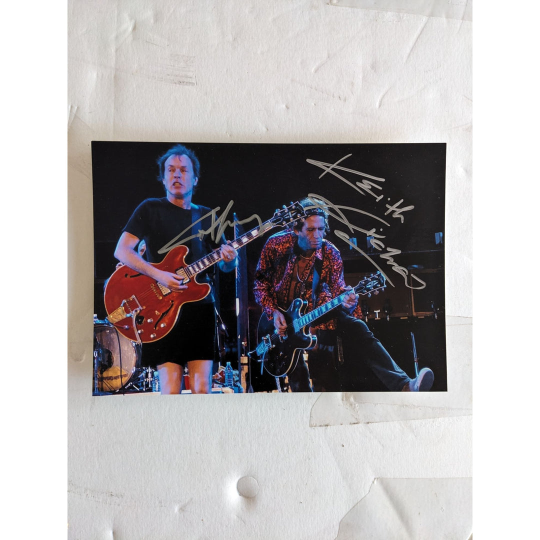 Keith Richards & Angus Young 5x7 photo signed with proof