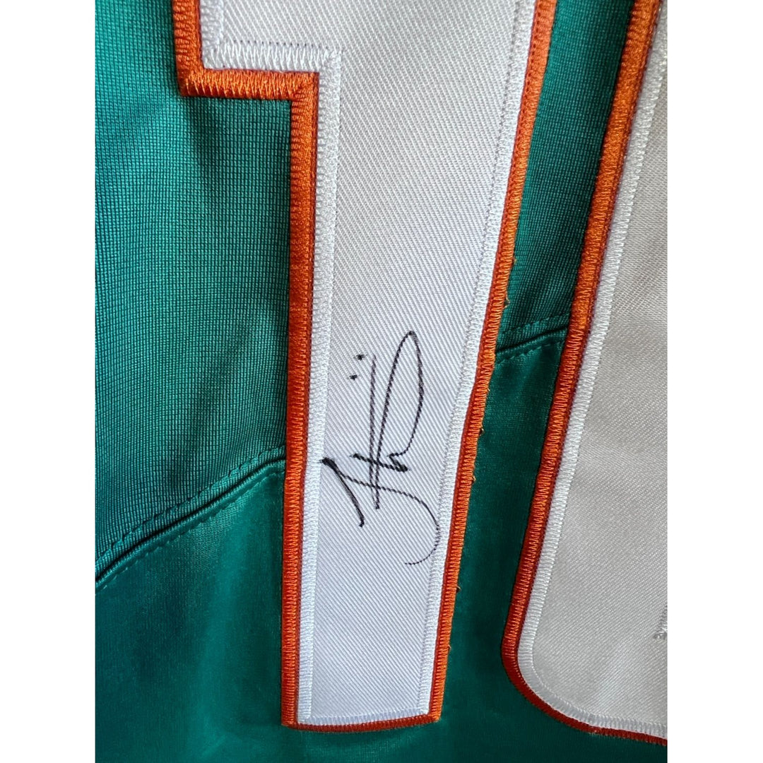 Tyreek Hill Miami Dolphins Nike size extra large game model jersey signed with proof