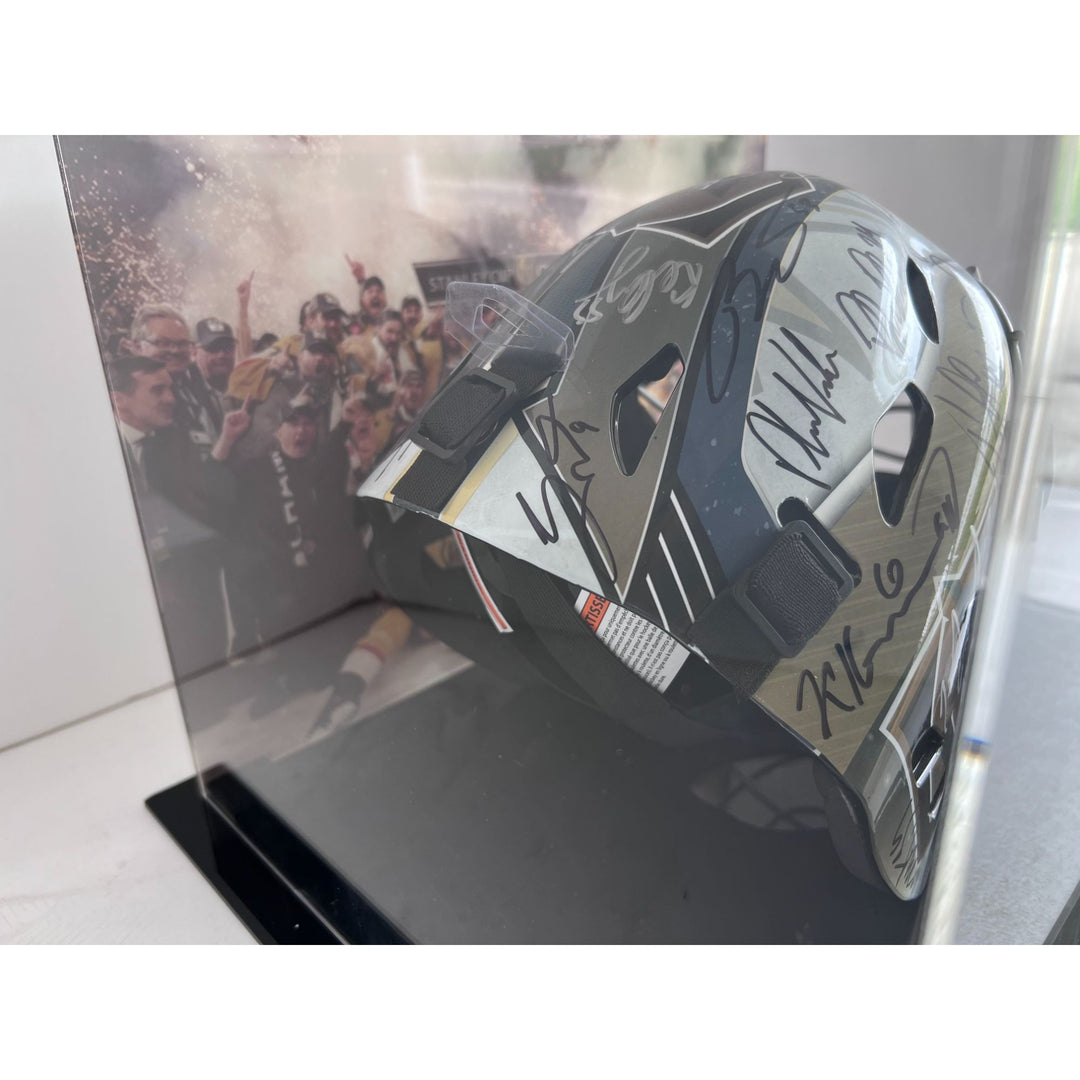 Las Vegas Knights 2022-23 Stanley Cup Champions Team signed mask with acrilyc display case