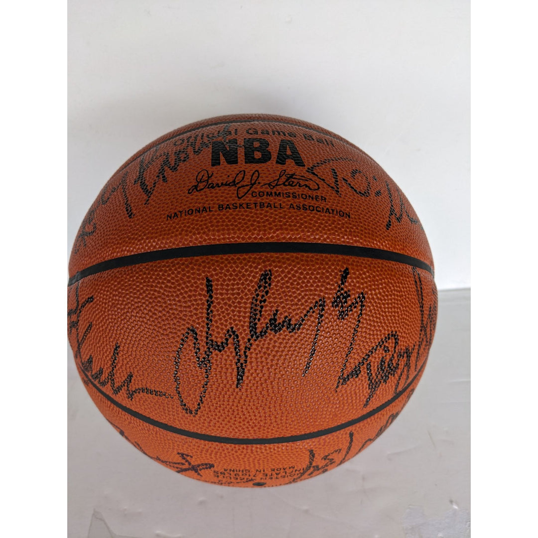 Chicago Bulls NBA Spalding basketball #46 of 500 commemorative / limited edition with 13 signed Michael Jordan, Phil Jackson with proof