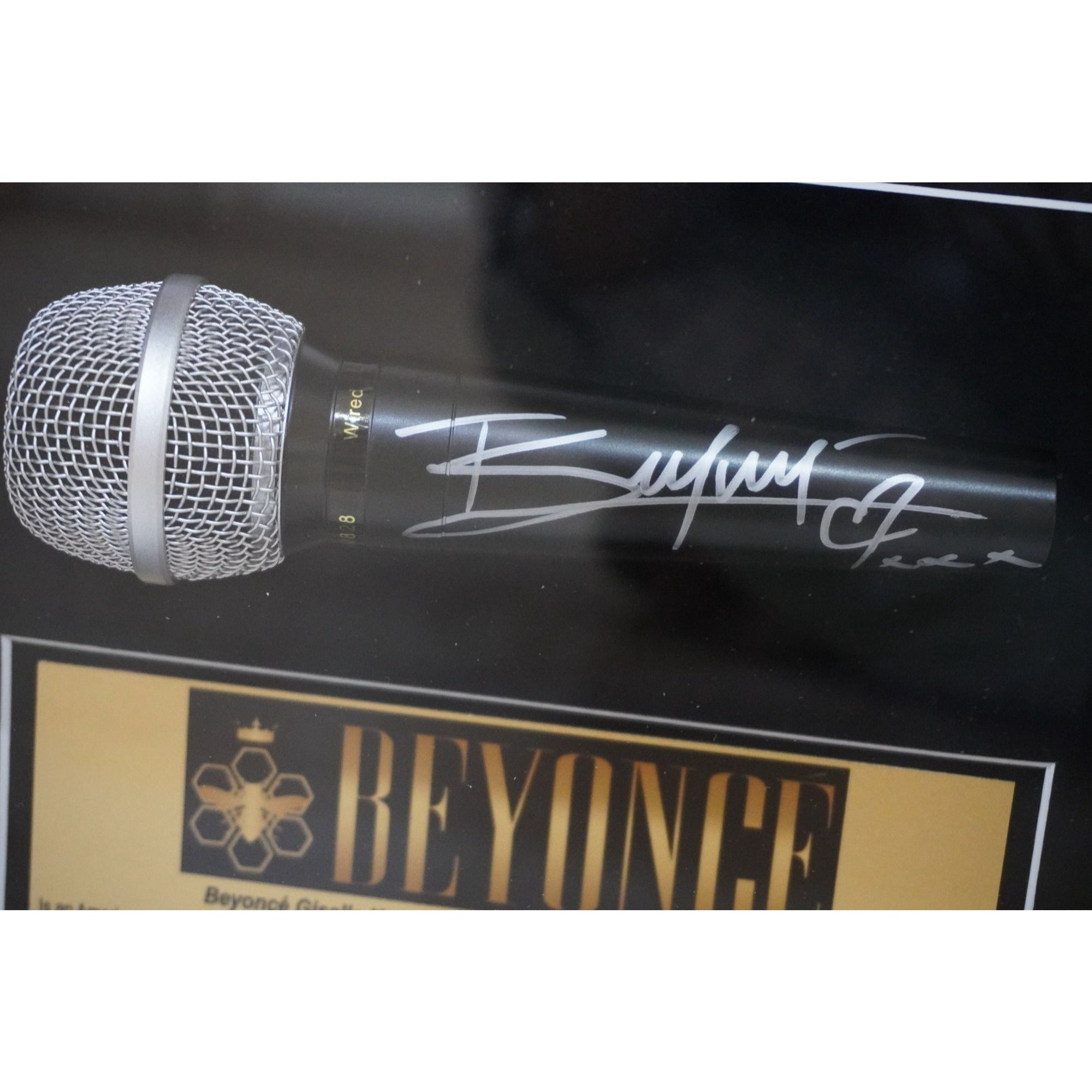 Beyoncé Knowles microphone One of a Kind signed and framed with proof