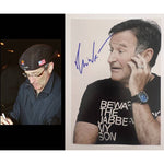 Load image into Gallery viewer, Robin Williams 5x7 photo signed with proof
