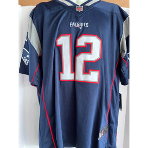 Tom Brady New England Patriots Nike size XL game model jersey signed with proof
